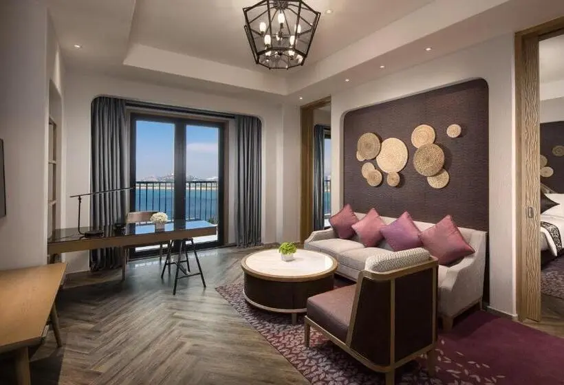 クラブスイート, Crowne Plaza Qingdaoorientalmoviemetropolis, An Ihg