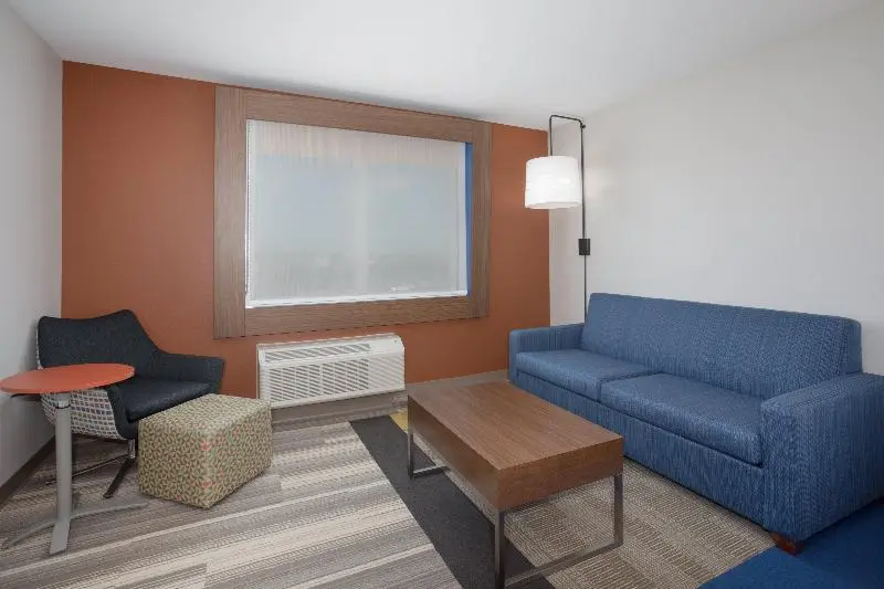 スイート, Holiday Inn Express & Suites Sioux City North   Event Center, An Ihg