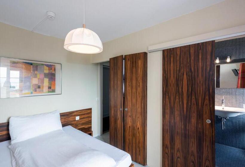 חדר סטנדרט, Hôtel Du Cheval Blanc