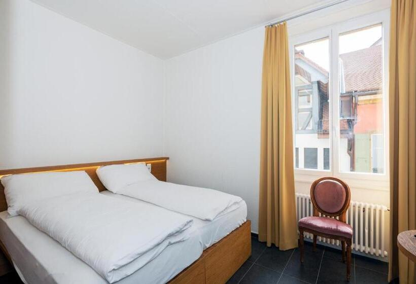 חדר סטנדרט, Hôtel Du Cheval Blanc