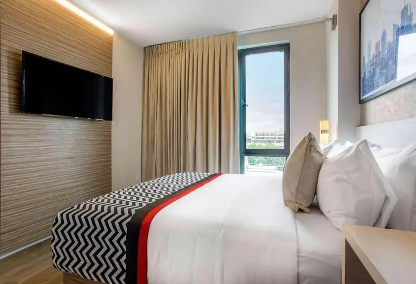 キングサイズベッドのスタンダードルーム, Insignia Hotel Brooklyn, Ascend Hotel Collection