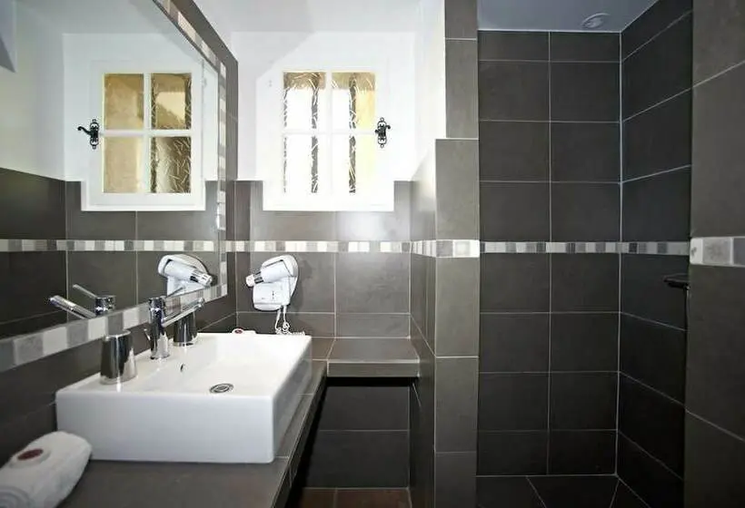 スーペリアスタジオ, La Villa D Andrea