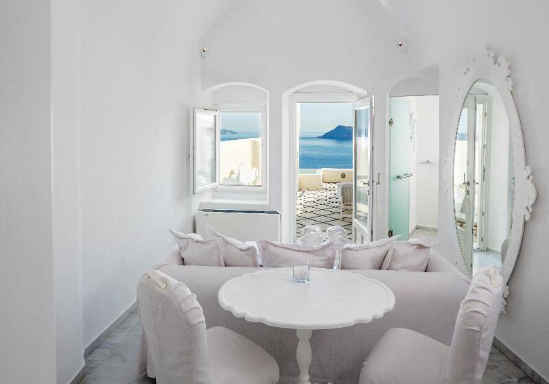 전망이 좋은 디럭스 스위트, On The Cliff