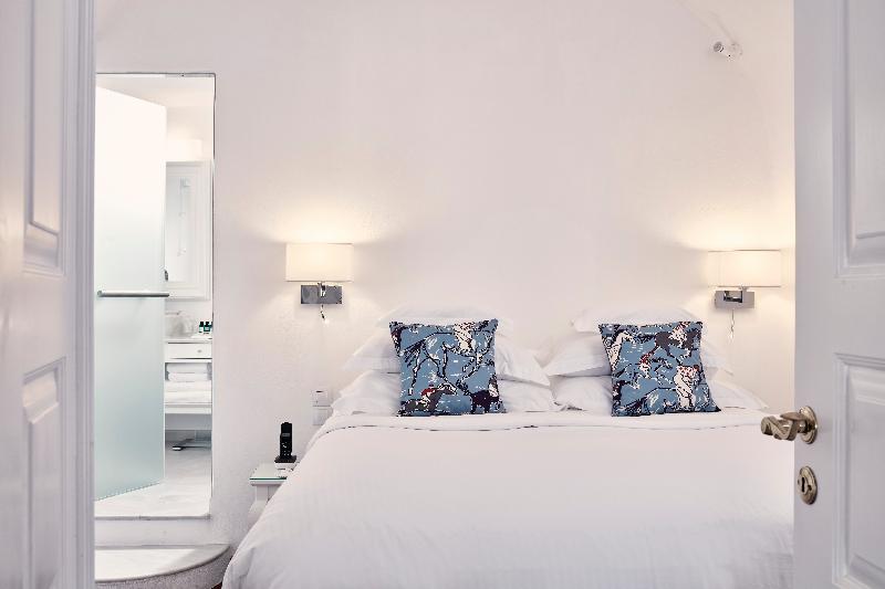 전망이 좋은 디럭스 스위트, On The Cliff