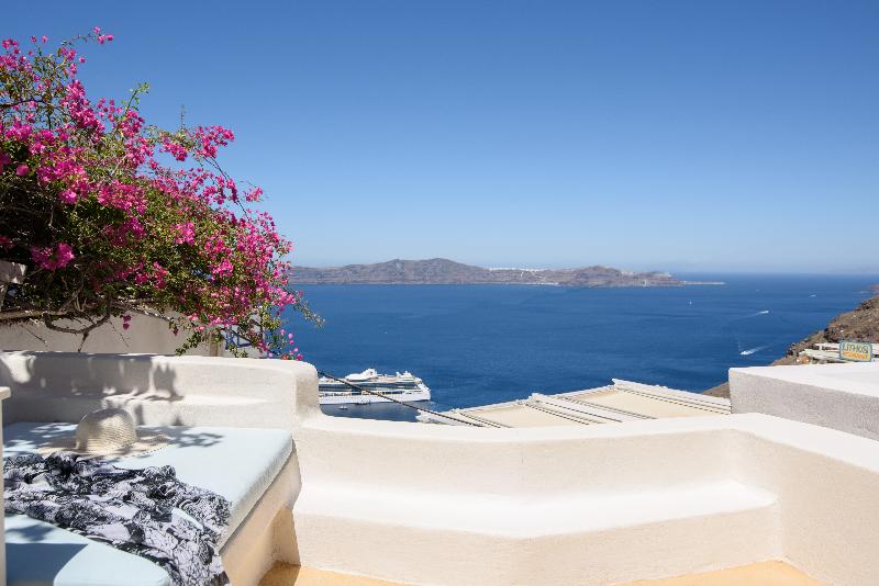 전망 주니어 스위트, On The Cliff