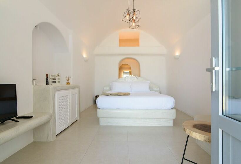 전망이 좋은 디럭스 스위트, On The Cliff