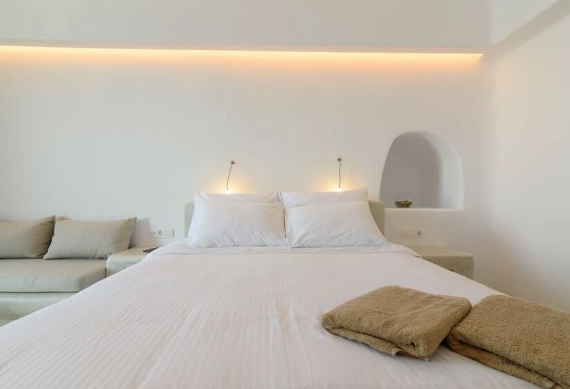 전망이 좋은 디럭스 스위트, On The Cliff