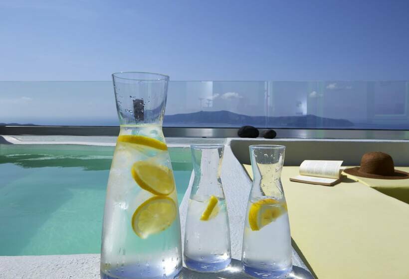 전망이 좋은 디럭스 스위트, On The Cliff