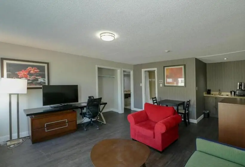 スイート, Ramada By Wyndham Jacksons Point