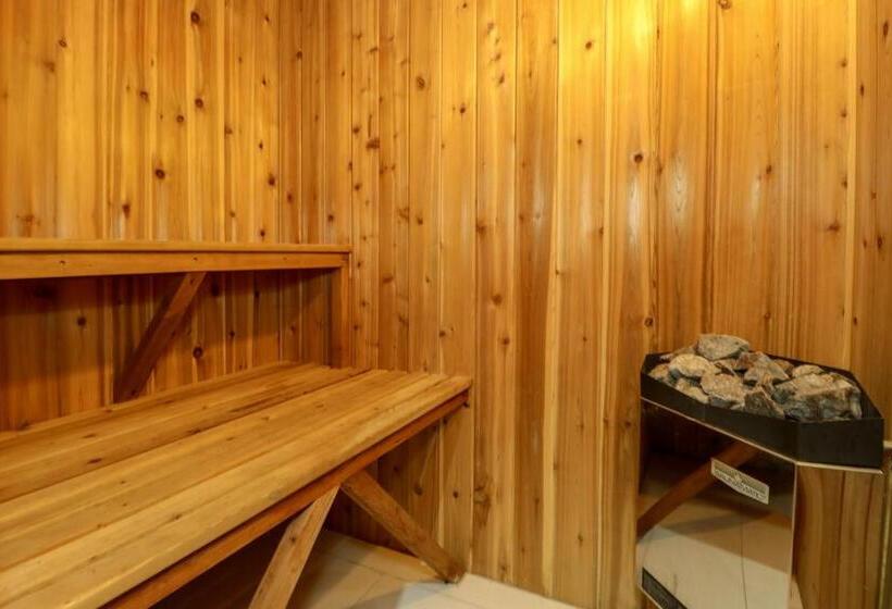 סוויטה, Ramada By Wyndham Jacksons Point