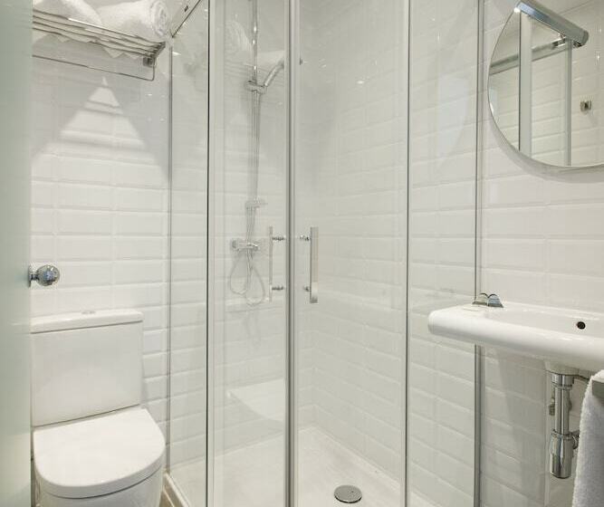 スタンダードシングルルーム, Som Nit Triomf