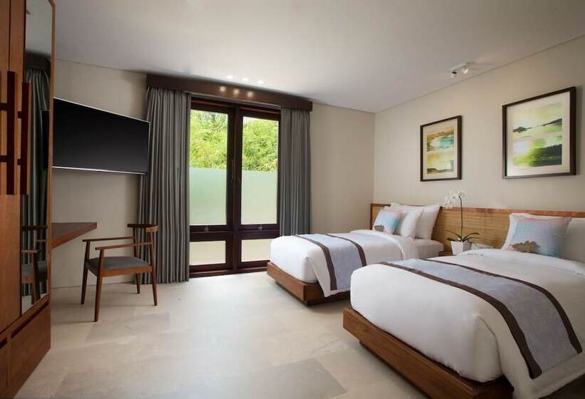 Вилла 3 Спальни, The Tamarind Resort  Nusa Lembongan