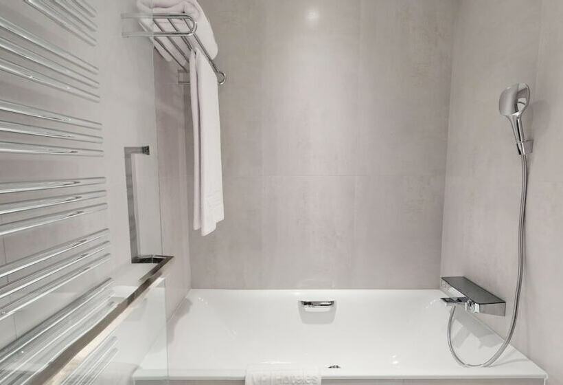اتاق سوپریور, Vp Plaza Espana Design