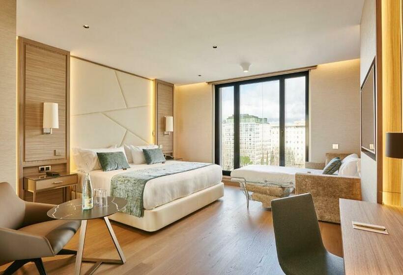 프리미엄 트리플 룸, Vp Plaza Espana Design