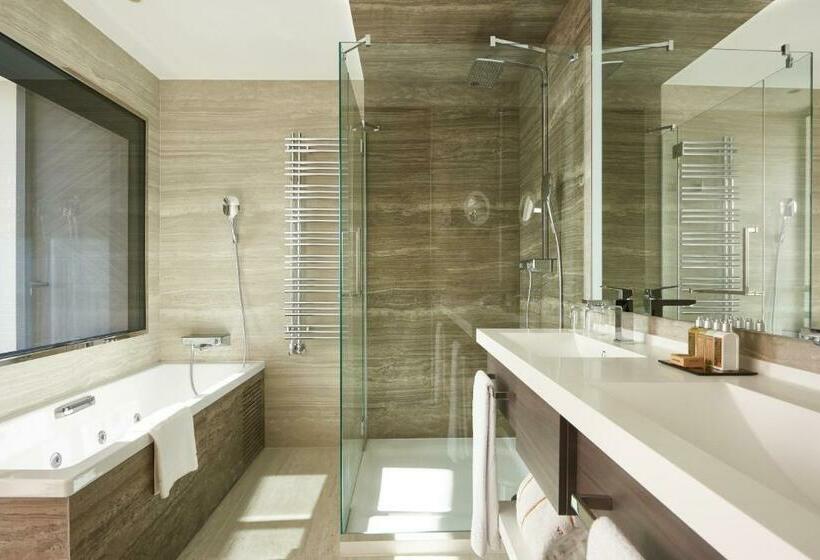 주니어 스위트, Vp Plaza Espana Design