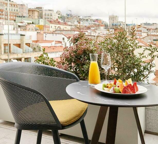 프리미엄 트리플 룸, Vp Plaza Espana Design