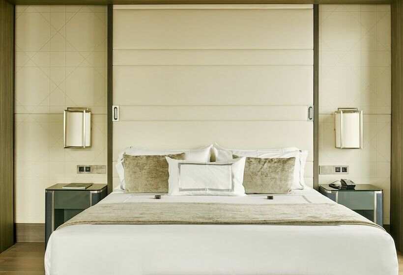 프레지덴셜 스위트, Vp Plaza Espana Design