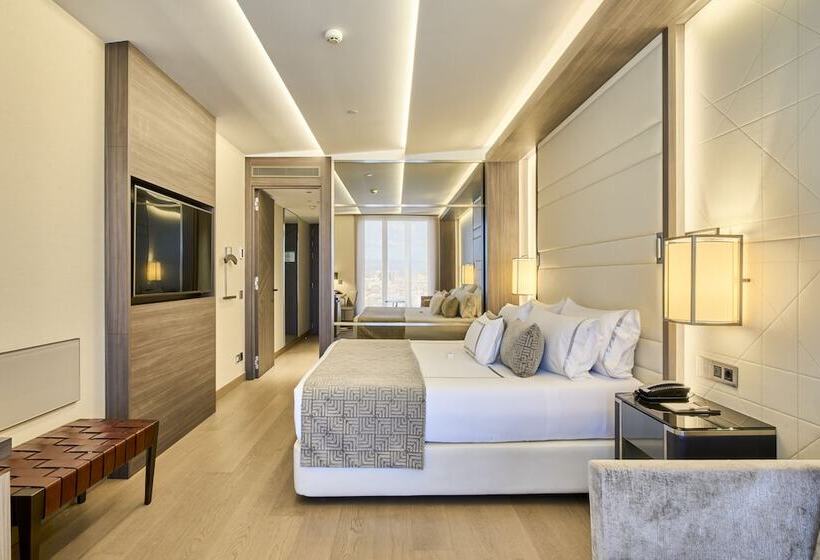 수피리어 트리플 룸, Vp Plaza Espana Design