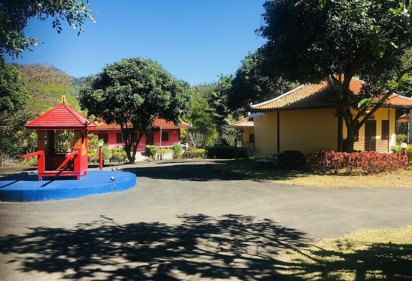 Quarto standard, The Natural Yurt Resort @ Khao Kho