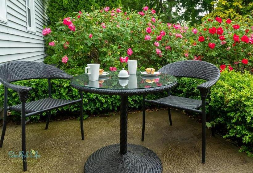 غرفة ديلوكس سرير كينج, The Platinum Pebble Boutique Inn   Adults Only Property