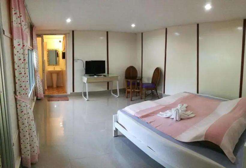 اتاق لوکس, Goldengold  Resort & Spa