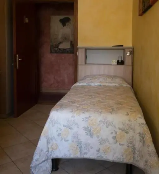 スタンダードシングルルーム, Albergo Etrusco