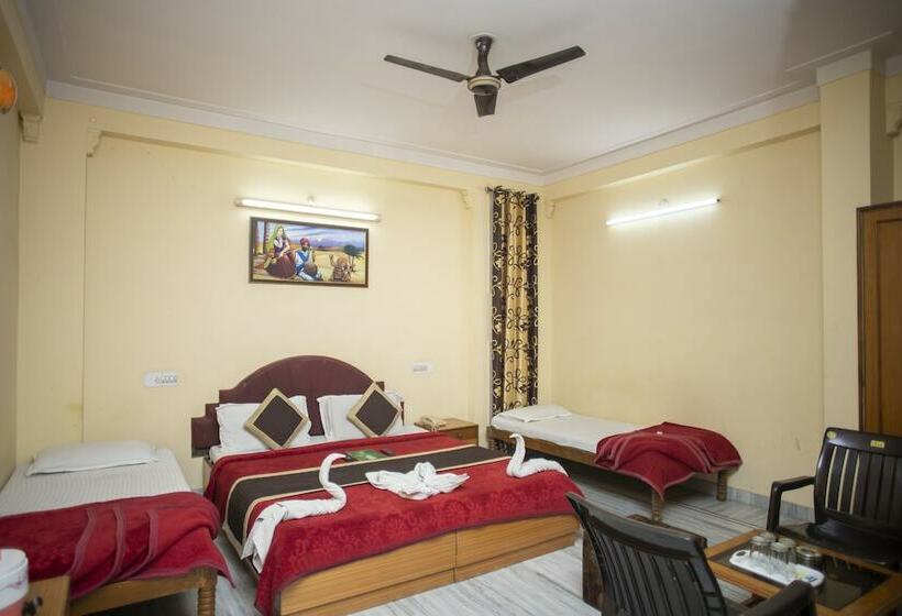 Habitación Familiar, Dimple International