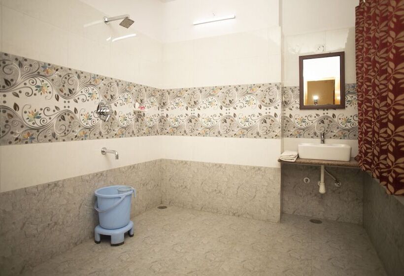 Habitación Deluxe, Dimple International