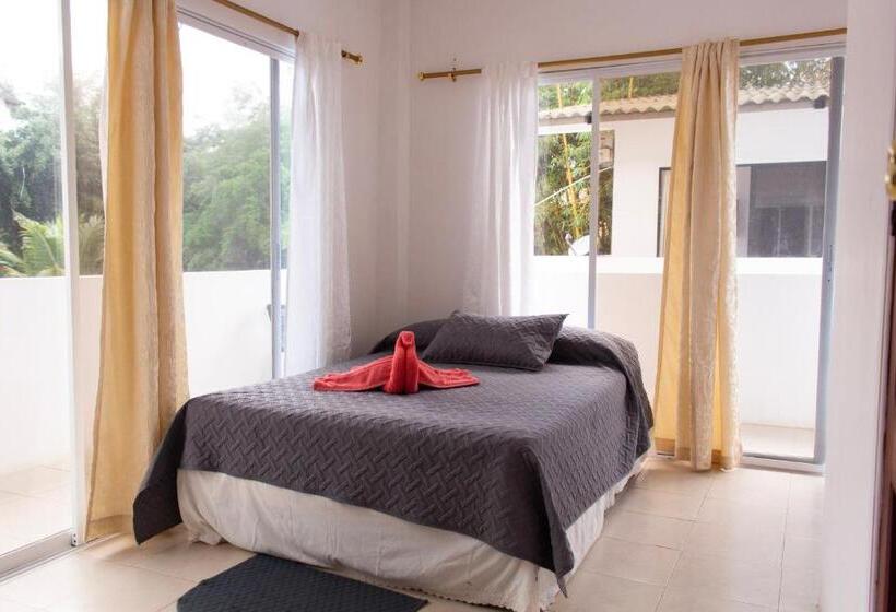 اتاق لوکس با بالکن, Hostería El Paraíso