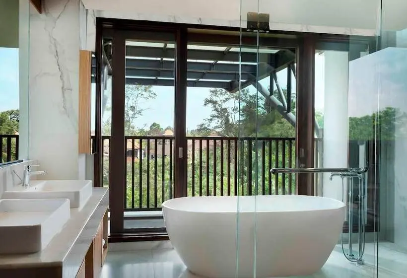 Suite Garden View