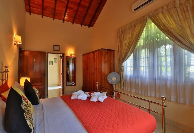 Deluxe Zimmer, Emel Boutique