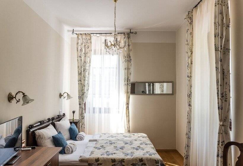اتاق لوکس سه تخته, Guesthouse Bistra