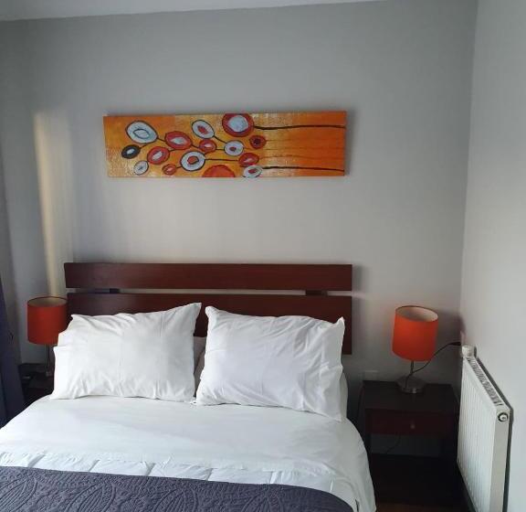 Standardrum, Hostal Del Rio