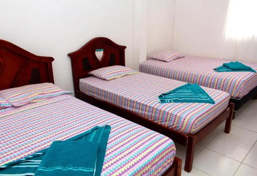 Villa 2 Makuuhuonetta, Hostería El Paraíso