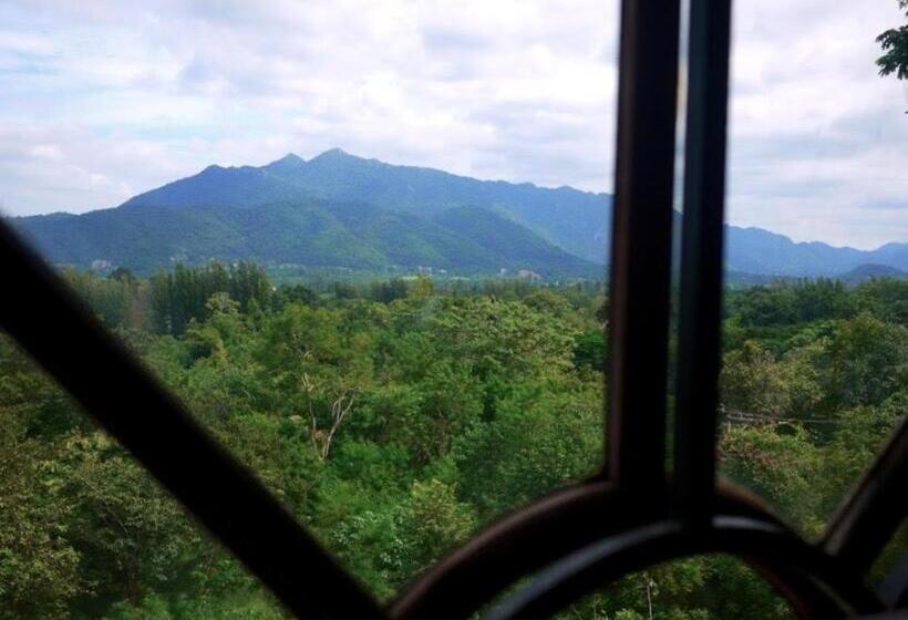 סוויטת ג'וניור עם מרפסת, Issara Boutique Winery