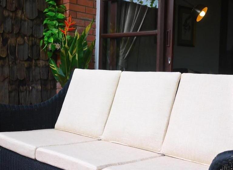 סוויטה נוף להרים, Issara Boutique Winery