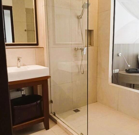 חדר דחוקס עם מיטת קינג, Issara Boutique Winery