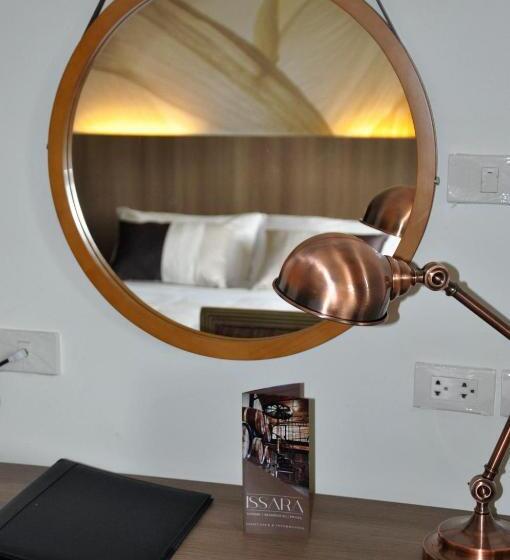 חדר דחוקס עם מיטת קינג, Issara Boutique Winery