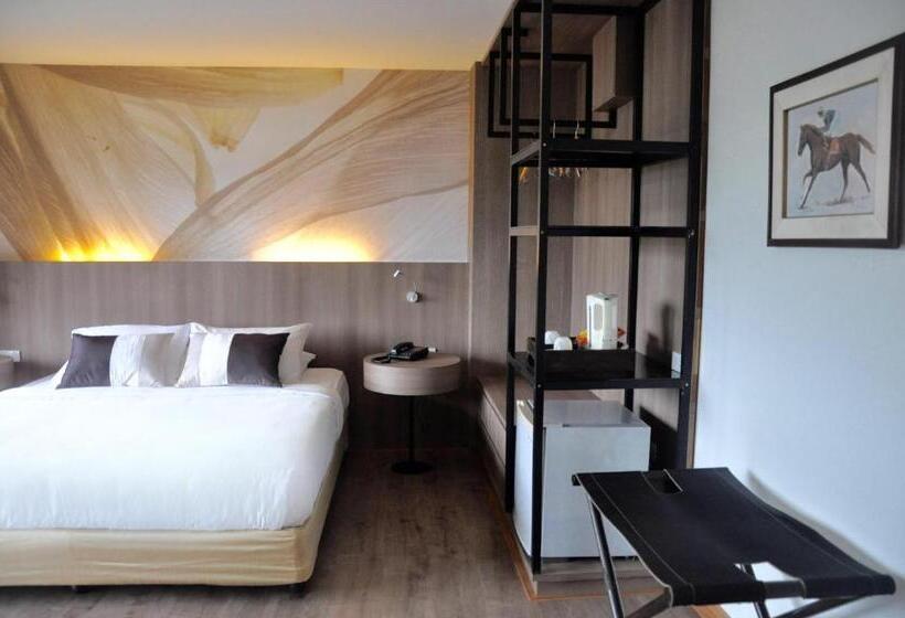 חדר דחוקס עם מיטת קינג, Issara Boutique Winery