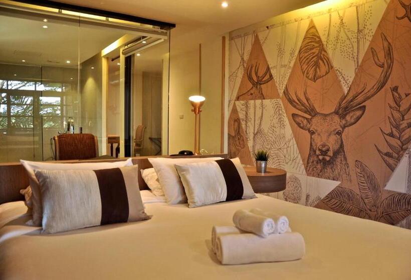 סוויטה, Issara Boutique Winery