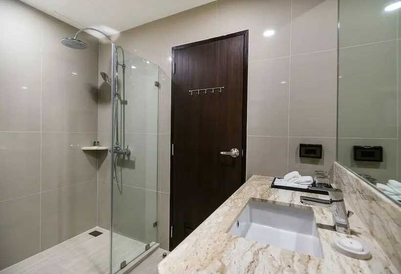 スーペリアールーム, Surestay Plus By Best Western Sukhumvit 2