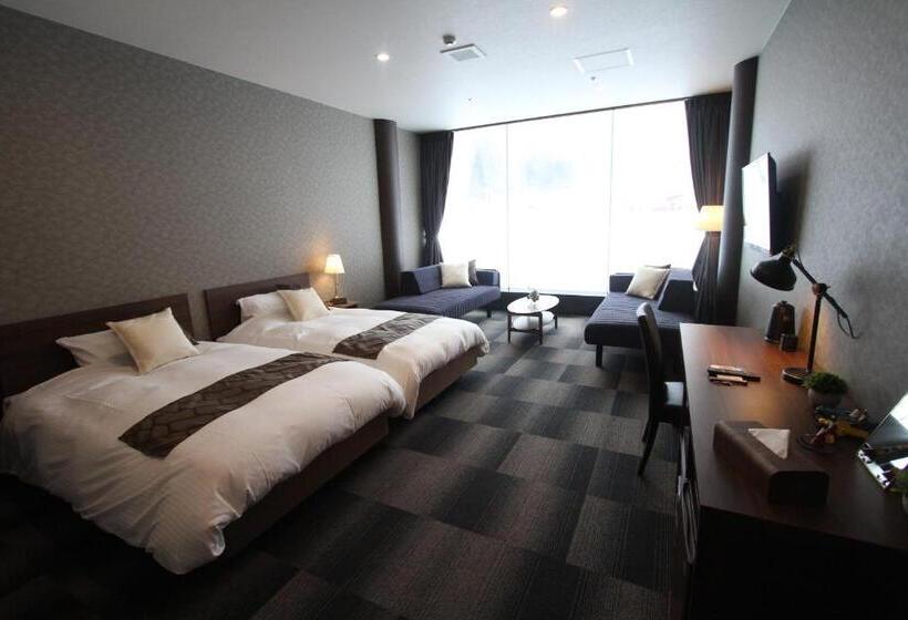 غرفة قياسية مطلة على الجبل, 夏油高原スキー場