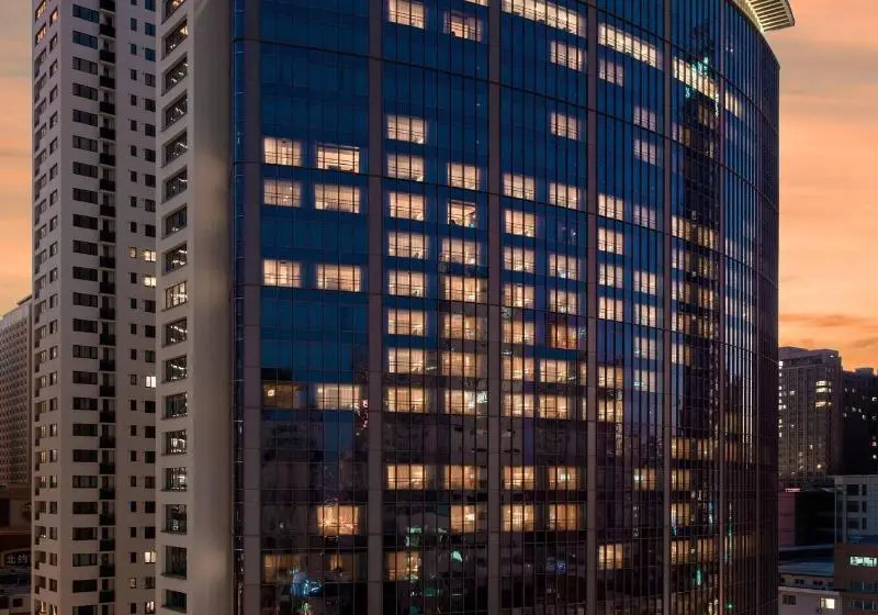 クラブルーム, Le Méridien Shenyang, Heping