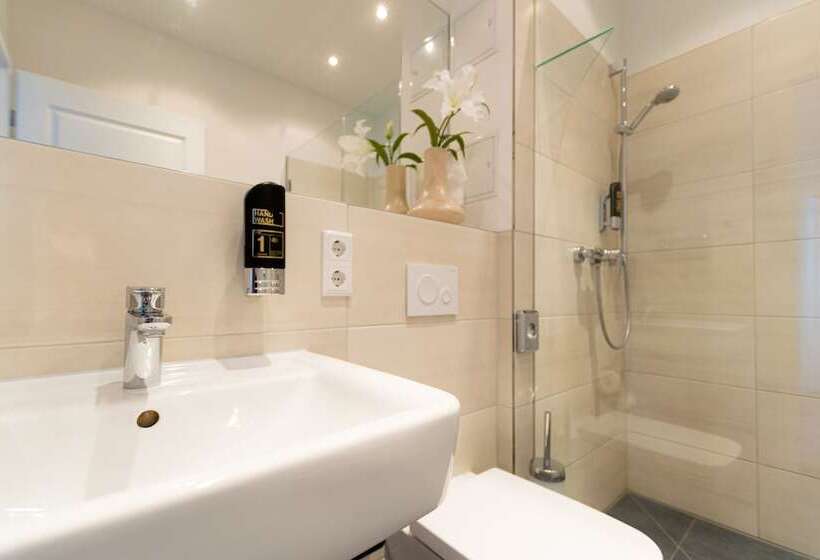 Апартаменты Superior 1 Спальня, Luga Homes Stadthaus