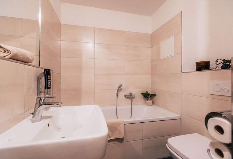 1침실 펜트하우스 아파트, Luga Homes  Stadthaus