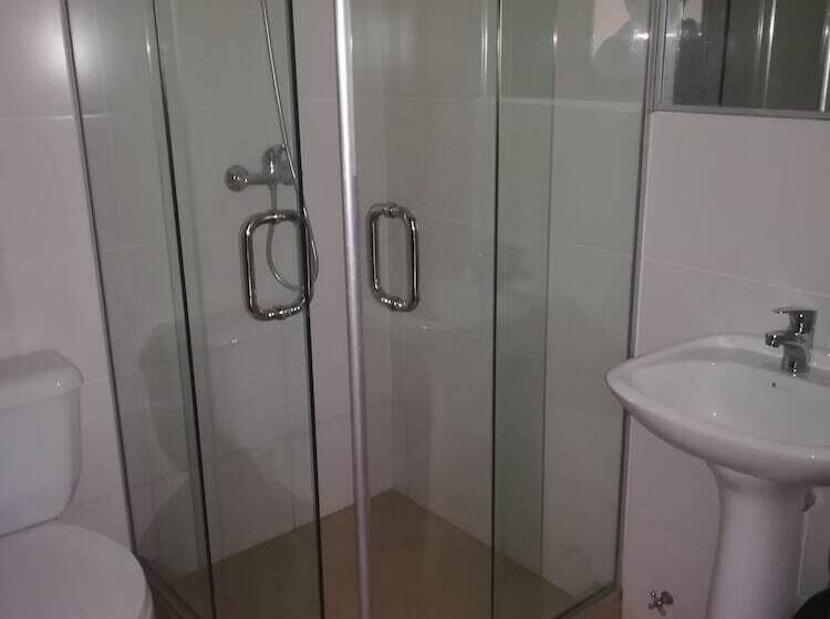 سوییت اجرایی, Luxstone Executive & Suites