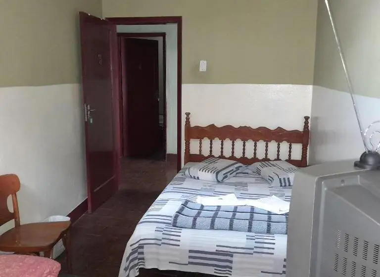 スタンダードトリプルルーム, Shangri La