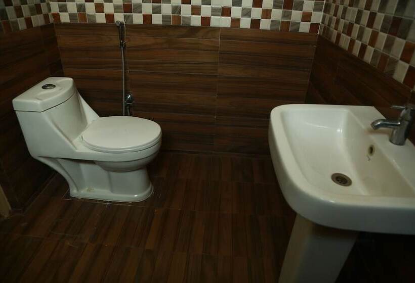 デラックスルーム, Soundarya