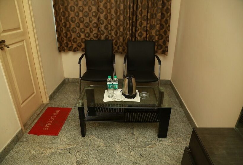 デラックスルーム, Soundarya