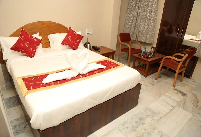 スタンダードルーム, Soundarya